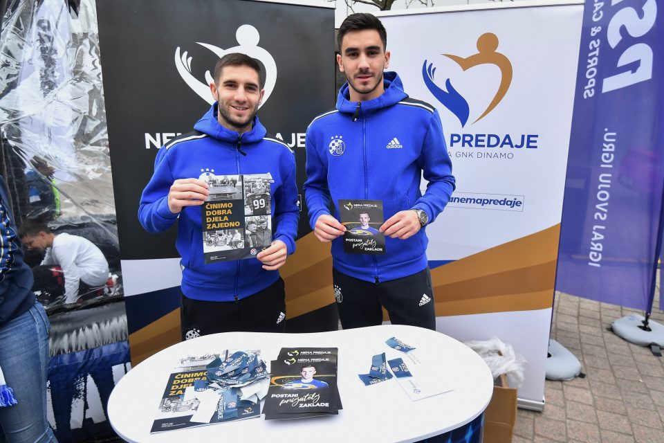 23.04.2022., Zagreb - Dinamo fest povodom 111 rodjendana kluba na Europskom trgu proslavio s navijacima uz zabavni program za djecu. 
Photo: Marko Lukunic/PIXSELL
