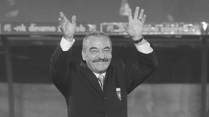 1709630282219_PXL_201022_96216193